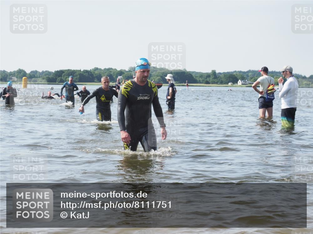 22.06.2025 - Viking Triathlon KatJ http://msf.ph/oto/8111751 22.06.2025 10:40:08 Schwimmen 248, 283, 379, 394, 538, 553 meine-sportfotos.de