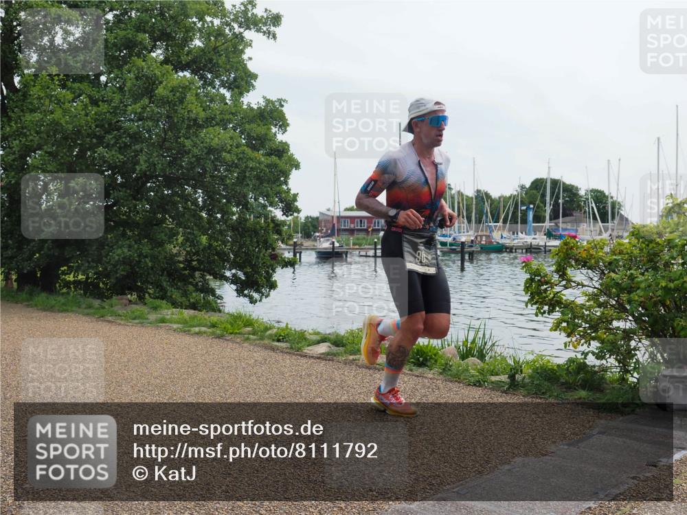 22.06.2025 - Viking Triathlon KatJ http://msf.ph/oto/8111792 22.06.2025 12:46:07 Laufen 90 meine-sportfotos.de