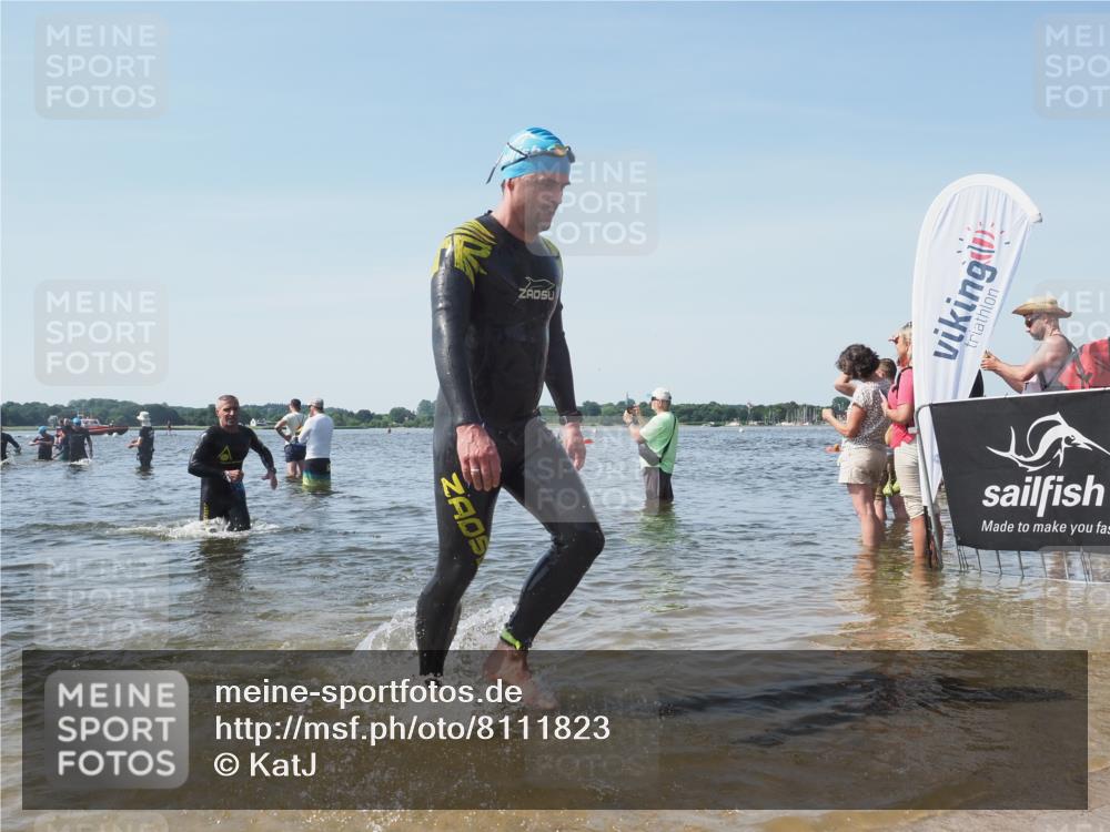 22.06.2025 - Viking Triathlon KatJ http://msf.ph/oto/8111823 22.06.2025 10:40:14 Schwimmen 248, 375, 379, 385, 394, 487, 517, 538, 553 meine-sportfotos.de