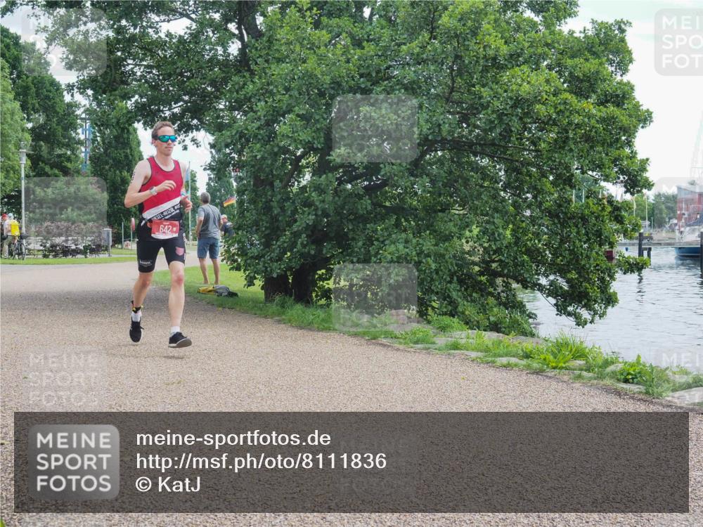 22.06.2025 - Viking Triathlon KatJ http://msf.ph/oto/8111836 22.06.2025 12:46:26 Laufen 642 meine-sportfotos.de