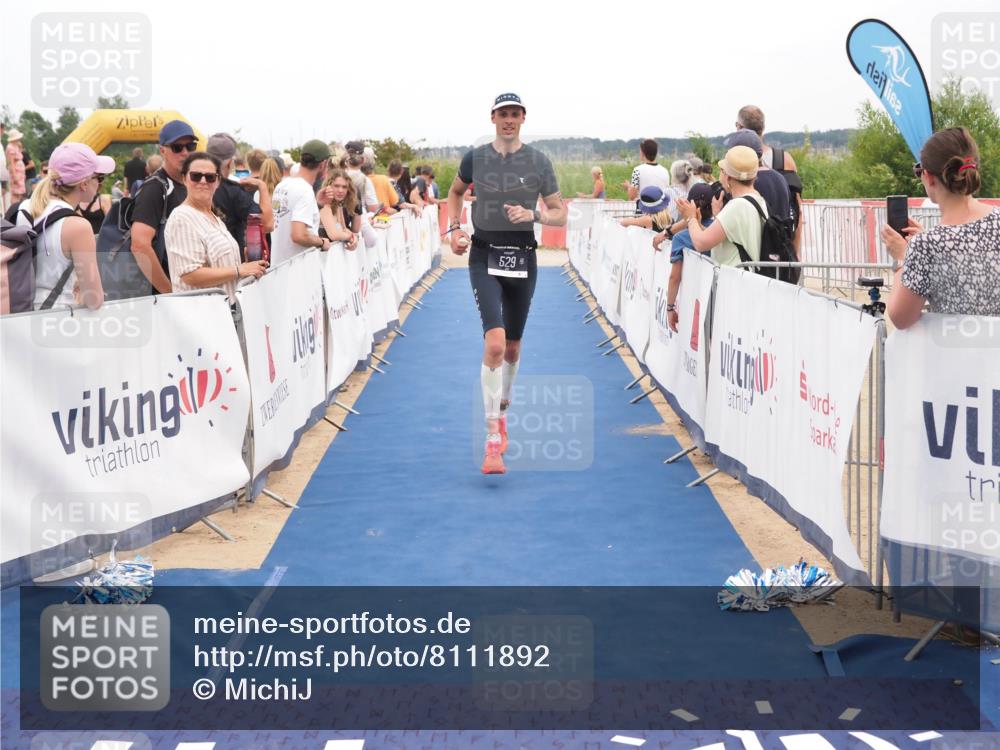 22.06.2025 - Viking Triathlon MichiJ http://msf.ph/oto/8111892 22.06.2025 15:02:44 Ziel 127, 529 meine-sportfotos.de