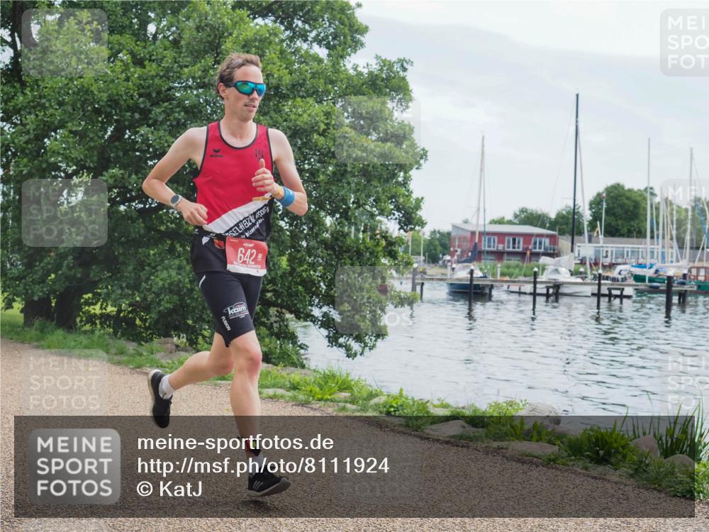 22.06.2025 - Viking Triathlon KatJ http://msf.ph/oto/8111924 22.06.2025 12:46:27 Laufen 642 meine-sportfotos.de