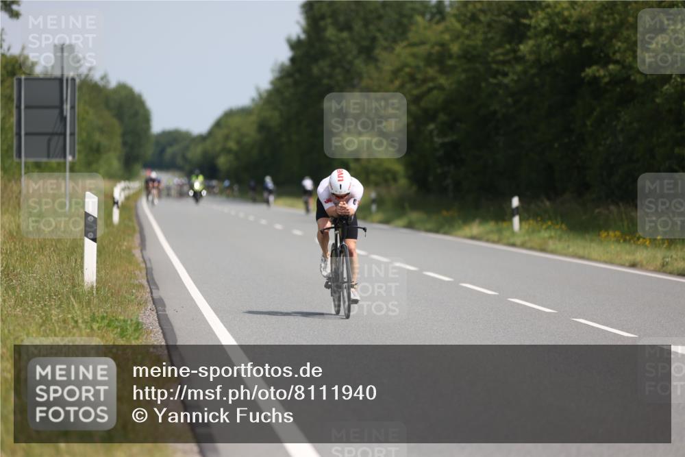 22.06.2025 - Viking Triathlon Yannick Fuchs http://msf.ph/oto/8111940 22.06.2025 11:36:40 Radfahren 416, 521 meine-sportfotos.de