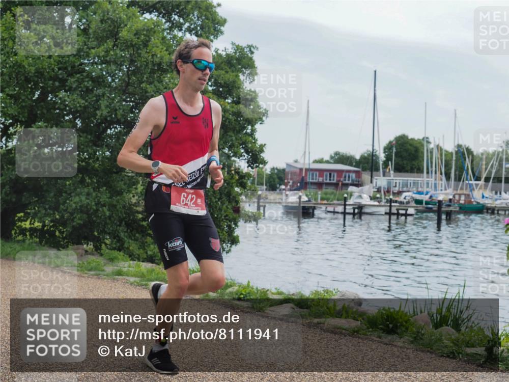 22.06.2025 - Viking Triathlon KatJ http://msf.ph/oto/8111941 22.06.2025 12:46:27 Laufen 642 meine-sportfotos.de