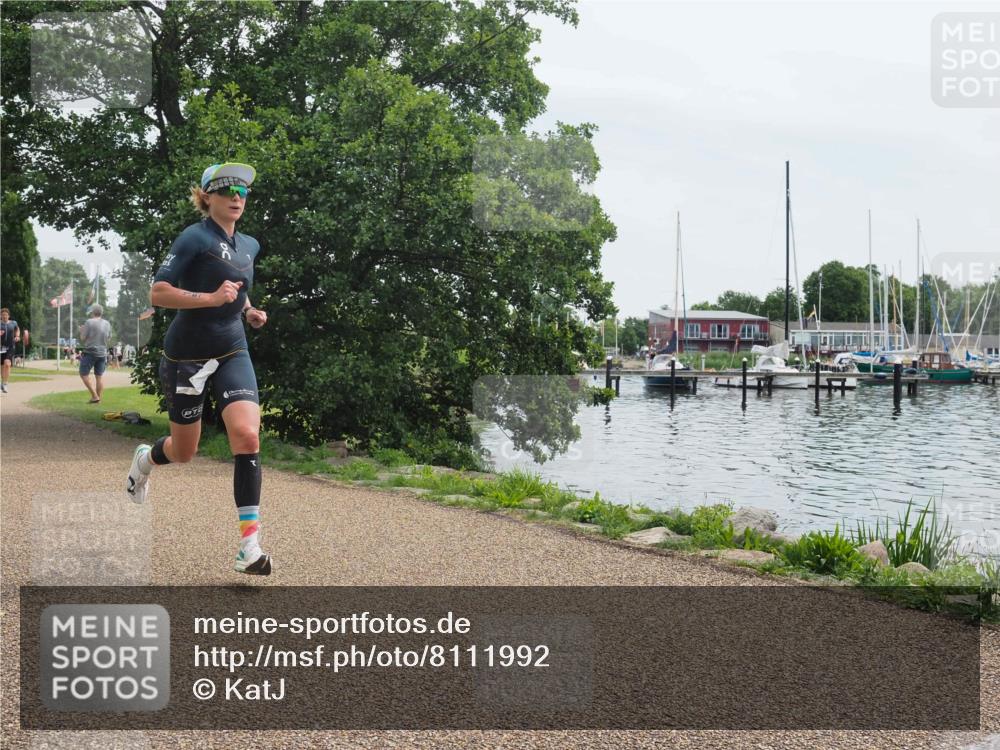 22.06.2025 - Viking Triathlon KatJ http://msf.ph/oto/8111992 22.06.2025 12:47:40 Laufen 15 meine-sportfotos.de