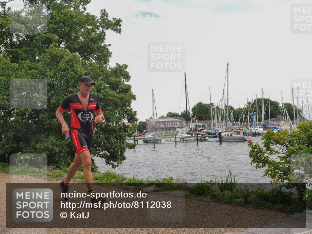 22.06.2025 - Viking Triathlon KatJ http://msf.ph/oto/8112038 22.06.2025 15:04:34 Laufen 615 meine-sportfotos.de