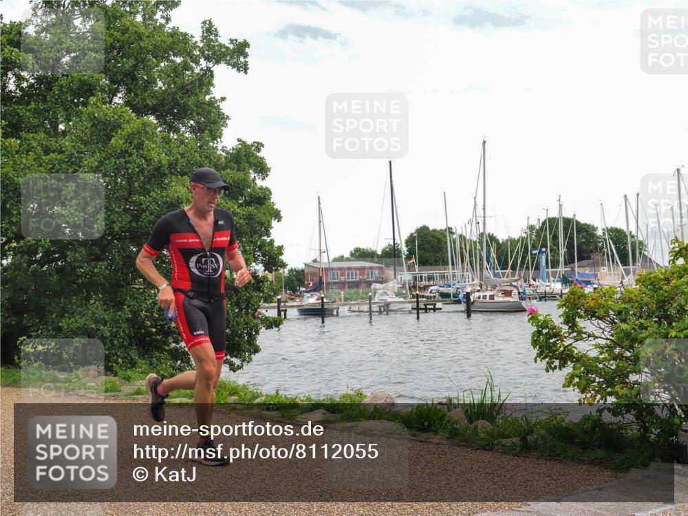 22.06.2025 - Viking Triathlon KatJ http://msf.ph/oto/8112055 22.06.2025 15:04:35 Laufen 615 meine-sportfotos.de