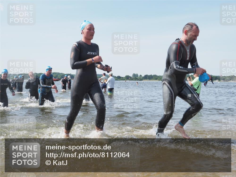 22.06.2025 - Viking Triathlon KatJ http://msf.ph/oto/8112064 22.06.2025 10:40:24 Schwimmen 44, 228, 254, 275, 291, 375, 379, 385, 394, 487, 511, 514, 517, 553, 556 meine-sportfotos.de