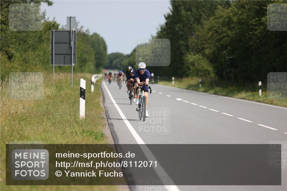 22.06.2025 - Viking Triathlon Yannick Fuchs http://msf.ph/oto/8112071 22.06.2025 11:36:55 Radfahren 219, 328, 356, 443, 491 meine-sportfotos.de