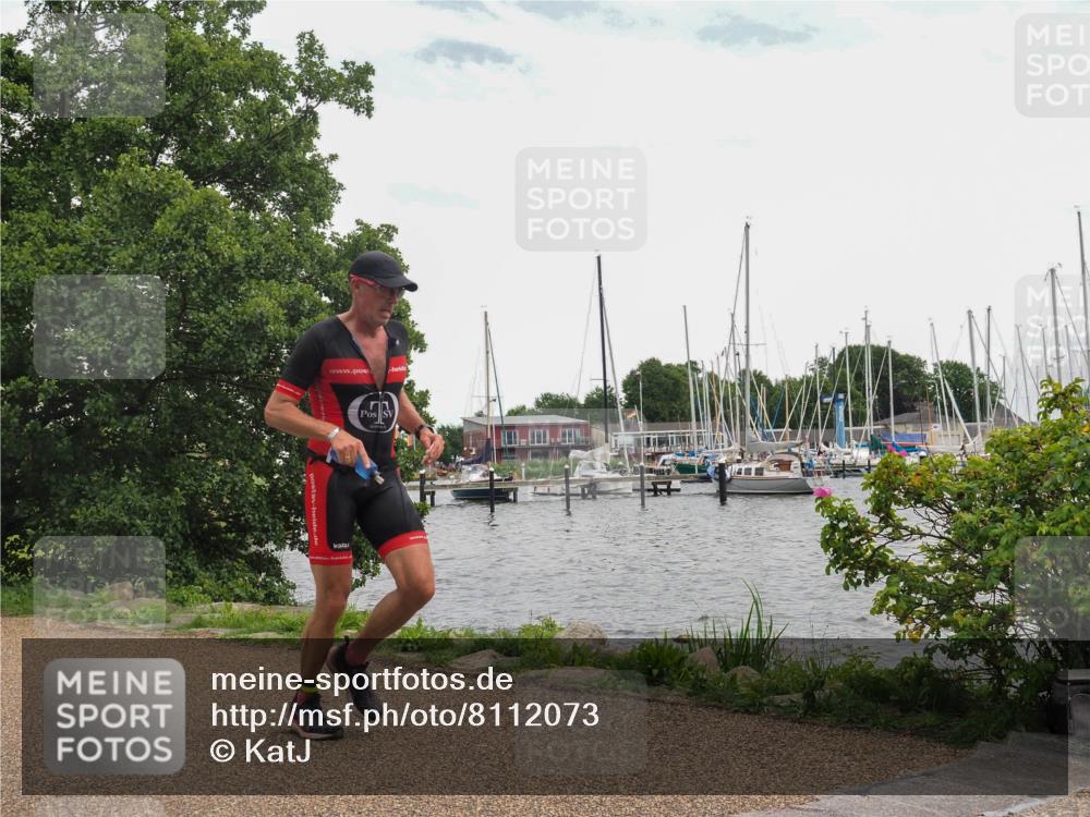 22.06.2025 - Viking Triathlon KatJ http://msf.ph/oto/8112073 22.06.2025 15:04:35 Laufen 615 meine-sportfotos.de