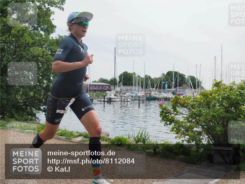 22.06.2025 - Viking Triathlon KatJ http://msf.ph/oto/8112084 22.06.2025 12:47:40 Laufen 15 meine-sportfotos.de