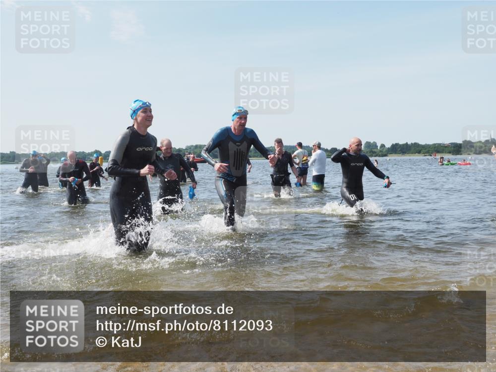22.06.2025 - Viking Triathlon KatJ http://msf.ph/oto/8112093 22.06.2025 10:40:26 Schwimmen 44, 228, 254, 275, 291, 325, 375, 379, 385, 394, 487, 511, 514, 517, 553, 556, 644, 657 meine-sportfotos.de