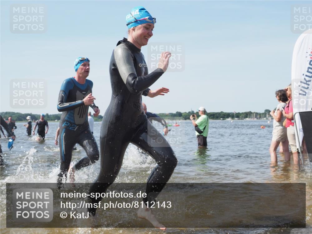 22.06.2025 - Viking Triathlon KatJ http://msf.ph/oto/8112143 22.06.2025 10:40:27 Schwimmen 44, 228, 254, 275, 291, 325, 375, 379, 385, 394, 487, 511, 514, 517, 553, 556, 644, 657 meine-sportfotos.de