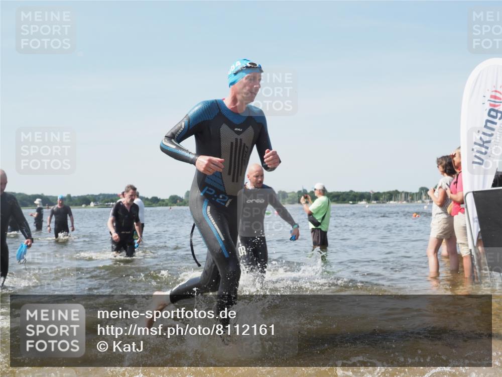 22.06.2025 - Viking Triathlon KatJ http://msf.ph/oto/8112161 22.06.2025 10:40:28 Schwimmen 44, 228, 254, 275, 291, 325, 375, 379, 385, 487, 511, 514, 517, 556, 644, 657 meine-sportfotos.de