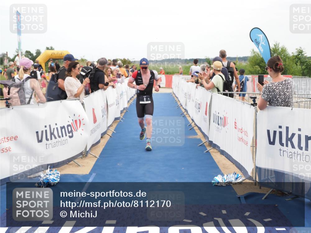 22.06.2025 - Viking Triathlon MichiJ http://msf.ph/oto/8112170 22.06.2025 15:02:50 Ziel 8 meine-sportfotos.de