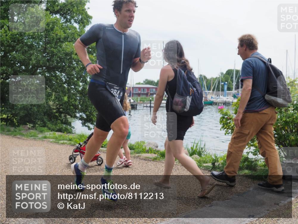 22.06.2025 - Viking Triathlon KatJ http://msf.ph/oto/8112213 22.06.2025 12:47:46 Laufen 384 meine-sportfotos.de