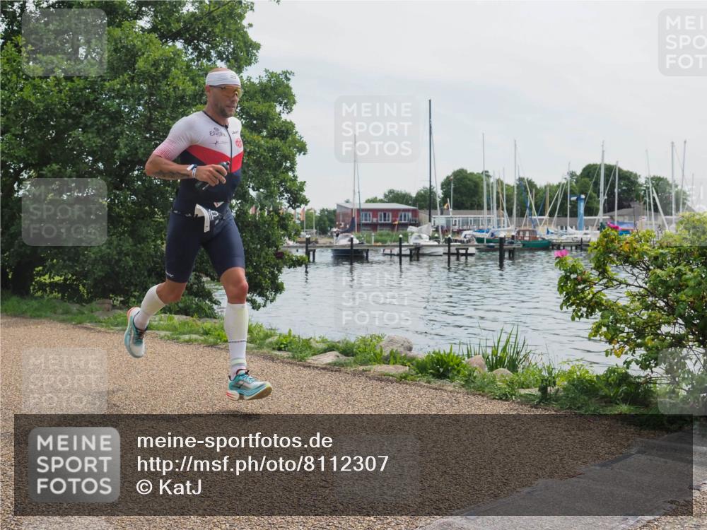22.06.2025 - Viking Triathlon KatJ http://msf.ph/oto/8112307 22.06.2025 12:48:13 Laufen 122 meine-sportfotos.de