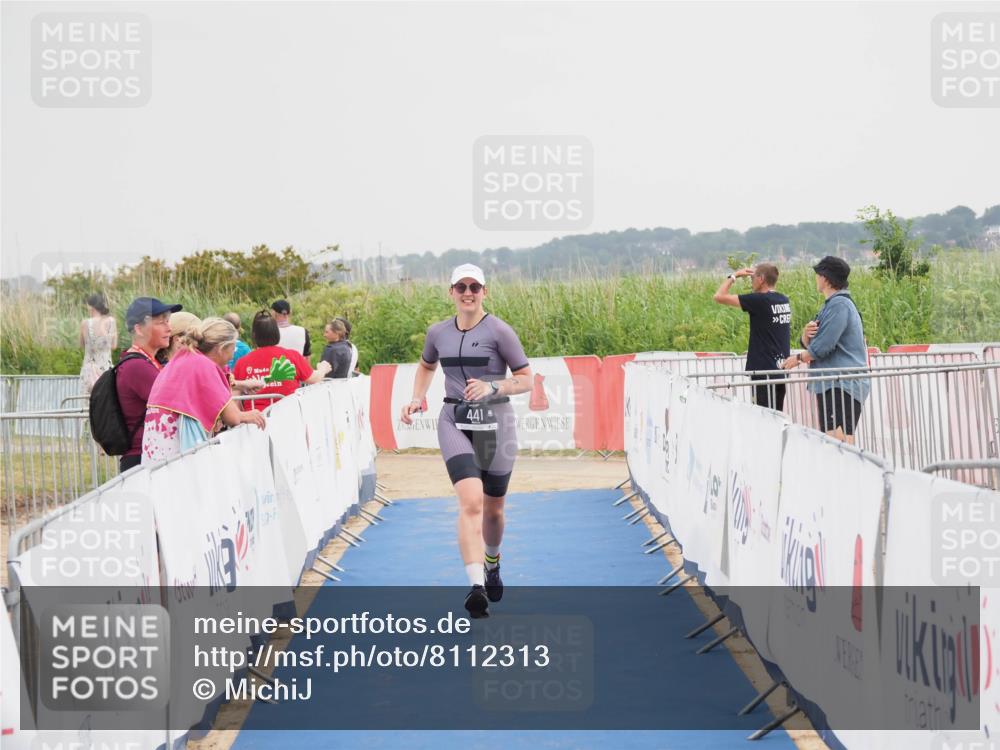 22.06.2025 - Viking Triathlon MichiJ http://msf.ph/oto/8112313 22.06.2025 16:41:23 Ziel 441 meine-sportfotos.de