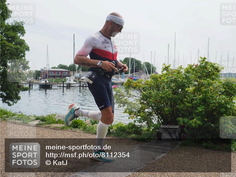 22.06.2025 - Viking Triathlon KatJ http://msf.ph/oto/8112354 22.06.2025 12:48:13 Laufen 122 meine-sportfotos.de