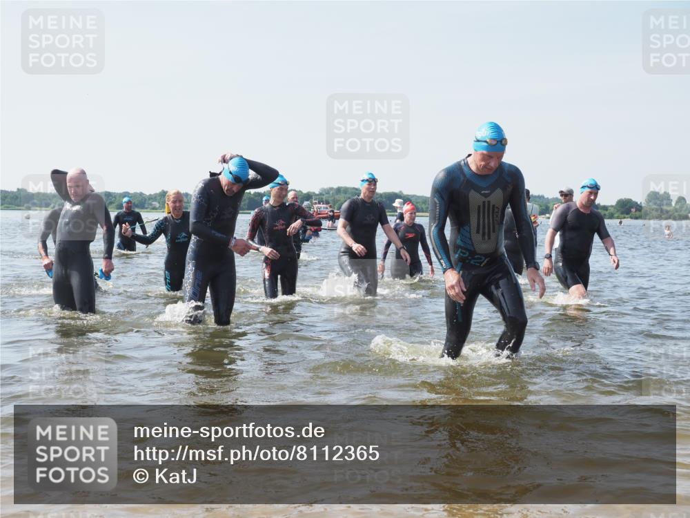 22.06.2025 - Viking Triathlon KatJ http://msf.ph/oto/8112365 22.06.2025 10:40:34 Schwimmen 44, 228, 235, 239, 254, 266, 275, 291, 325, 361, 375, 511, 514, 556, 644, 655, 657 meine-sportfotos.de