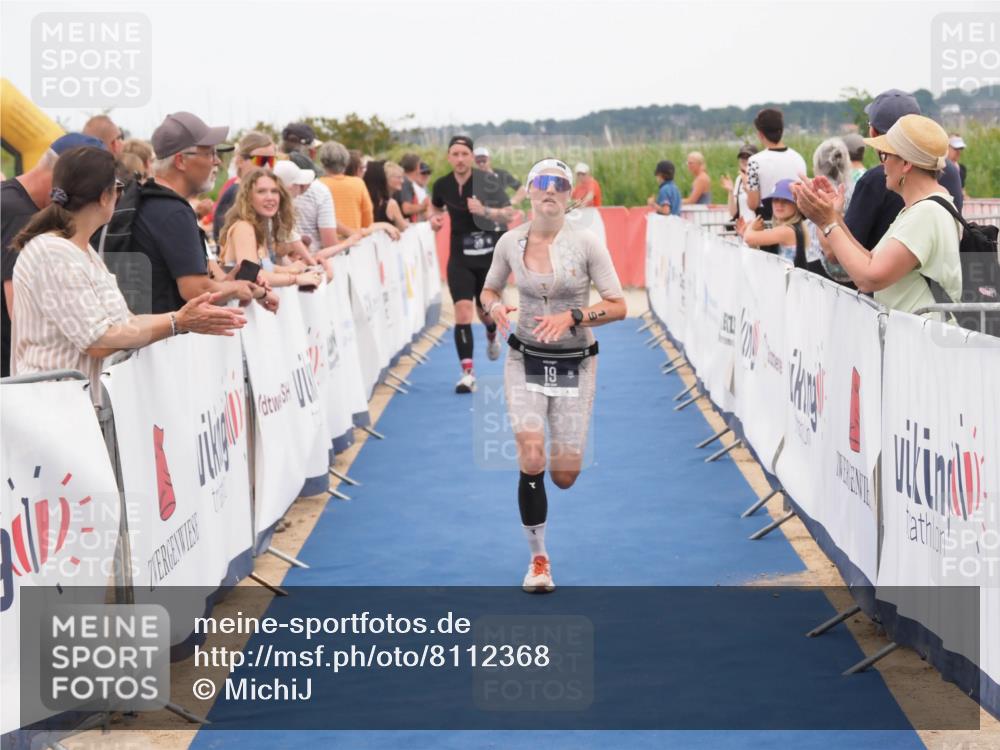 22.06.2025 - Viking Triathlon MichiJ http://msf.ph/oto/8112368 22.06.2025 15:03:15 Ziel 19, 38, 536 meine-sportfotos.de