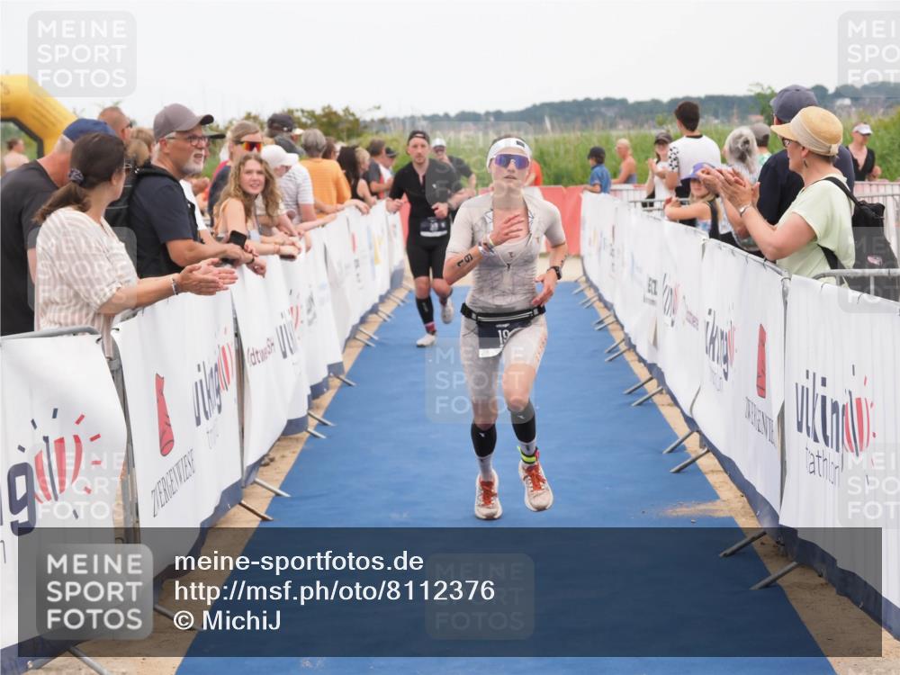 22.06.2025 - Viking Triathlon MichiJ http://msf.ph/oto/8112376 22.06.2025 15:03:16 Ziel 19, 38, 536 meine-sportfotos.de