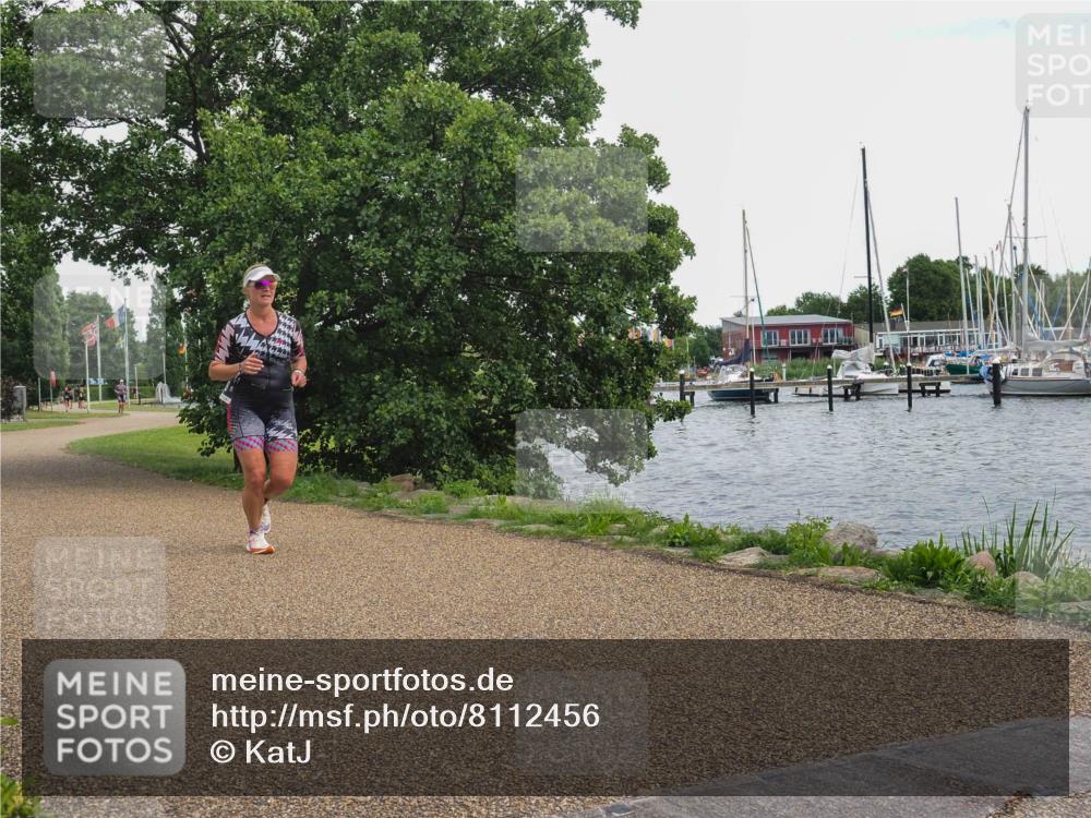 22.06.2025 - Viking Triathlon KatJ http://msf.ph/oto/8112456 22.06.2025 15:04:57 Laufen 309 meine-sportfotos.de