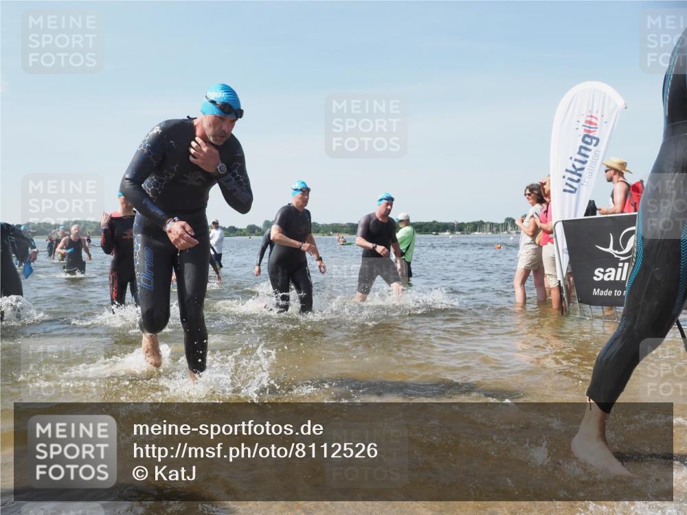 22.06.2025 - Viking Triathlon KatJ http://msf.ph/oto/8112526 22.06.2025 10:40:38 Schwimmen 44, 228, 235, 239, 254, 266, 275, 291, 325, 361, 462, 511, 514, 556, 644, 655, 657 meine-sportfotos.de