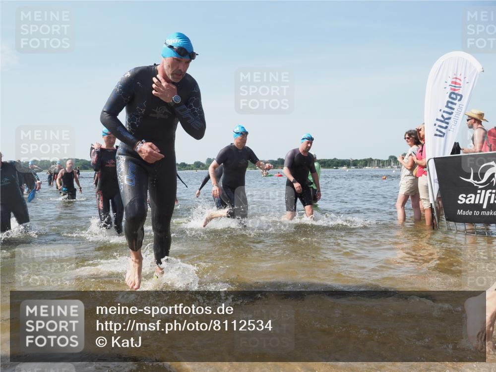 22.06.2025 - Viking Triathlon KatJ http://msf.ph/oto/8112534 22.06.2025 10:40:38 Schwimmen 44, 228, 235, 239, 254, 266, 275, 291, 325, 361, 462, 511, 514, 556, 644, 655, 657 meine-sportfotos.de