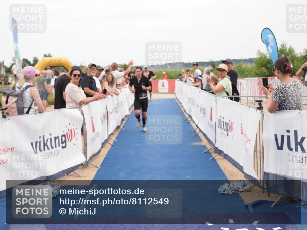22.06.2025 - Viking Triathlon MichiJ http://msf.ph/oto/8112549 22.06.2025 15:03:17 Ziel 19, 38, 536 meine-sportfotos.de
