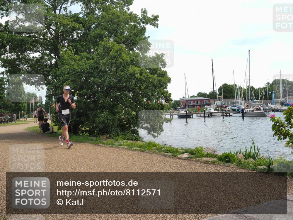 22.06.2025 - Viking Triathlon KatJ http://msf.ph/oto/8112571 22.06.2025 13:22:07 Laufen 34 meine-sportfotos.de