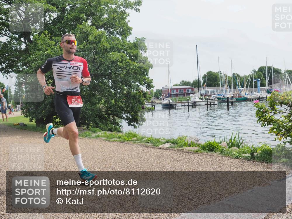 22.06.2025 - Viking Triathlon KatJ http://msf.ph/oto/8112620 22.06.2025 12:48:44 Laufen 526, 617, 652 meine-sportfotos.de