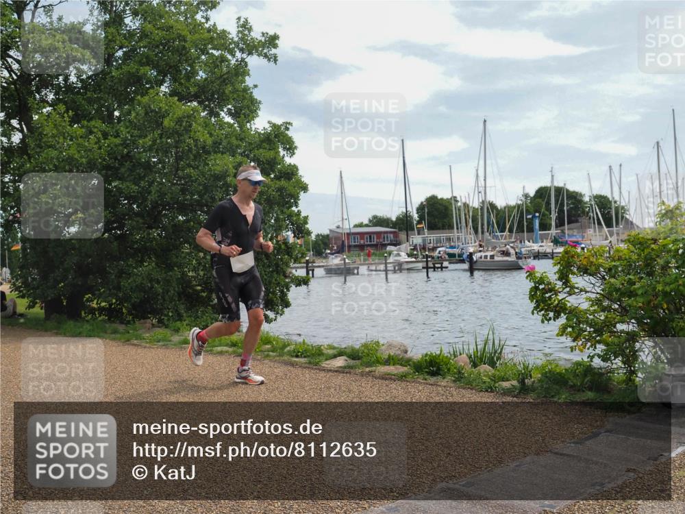 22.06.2025 - Viking Triathlon KatJ http://msf.ph/oto/8112635 22.06.2025 13:22:09 Laufen 34 meine-sportfotos.de