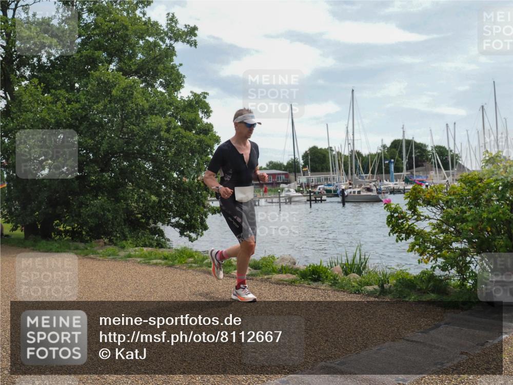 22.06.2025 - Viking Triathlon KatJ http://msf.ph/oto/8112667 22.06.2025 13:22:09 Laufen 34 meine-sportfotos.de