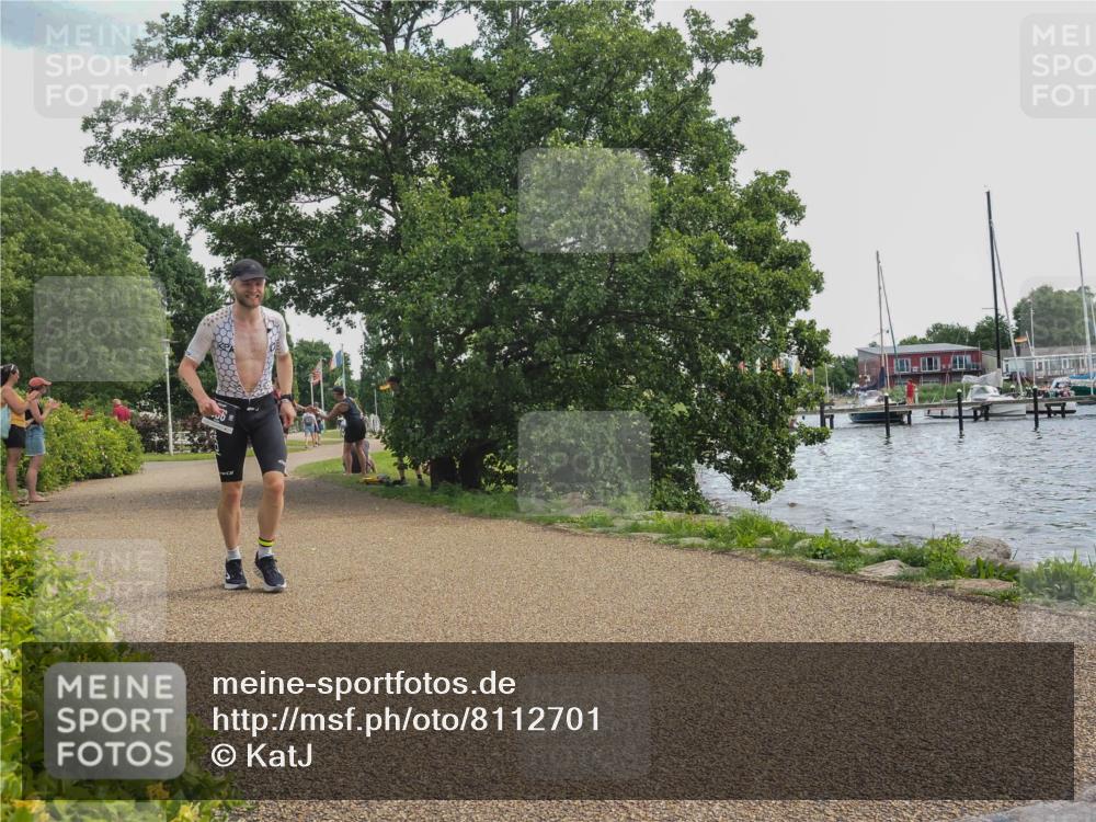 22.06.2025 - Viking Triathlon KatJ http://msf.ph/oto/8112701 22.06.2025 13:22:22 Laufen 396 meine-sportfotos.de
