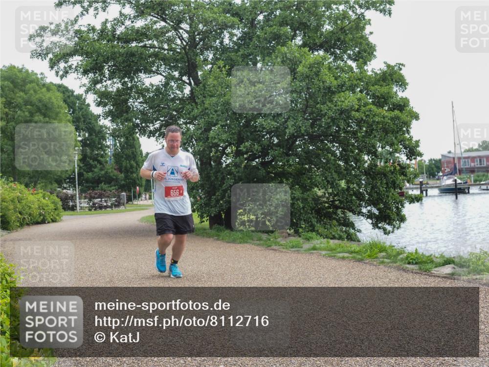 22.06.2025 - Viking Triathlon KatJ http://msf.ph/oto/8112716 22.06.2025 16:11:09 Laufen 656 meine-sportfotos.de
