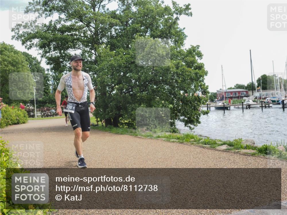 22.06.2025 - Viking Triathlon KatJ http://msf.ph/oto/8112738 22.06.2025 13:22:23 Laufen 33, 396 meine-sportfotos.de