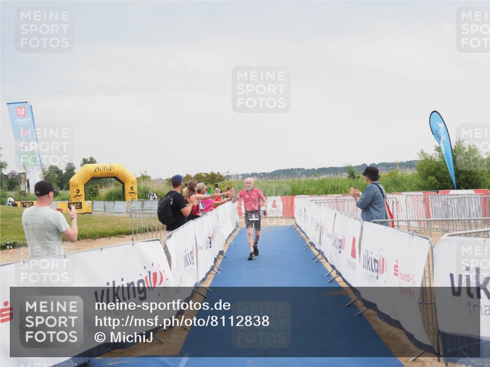 22.06.2025 - Viking Triathlon MichiJ http://msf.ph/oto/8112838 22.06.2025 16:43:11 Ziel 39 meine-sportfotos.de