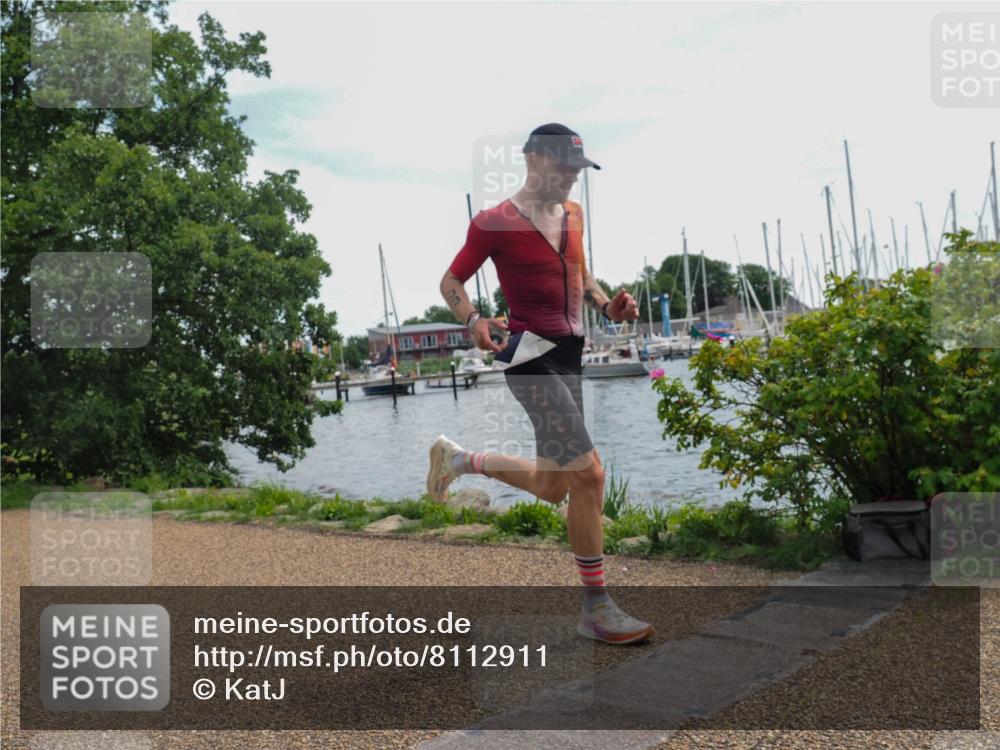 22.06.2025 - Viking Triathlon KatJ http://msf.ph/oto/8112911 22.06.2025 13:22:26 Laufen 33, 396 meine-sportfotos.de