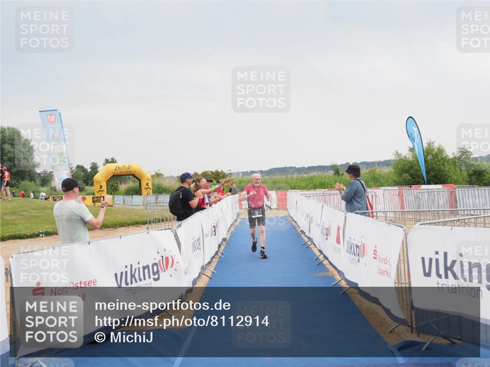 22.06.2025 - Viking Triathlon MichiJ http://msf.ph/oto/8112914 22.06.2025 16:43:12 Ziel 39 meine-sportfotos.de