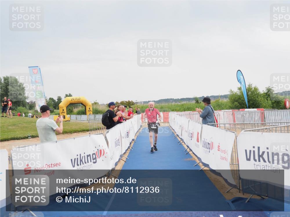 22.06.2025 - Viking Triathlon MichiJ http://msf.ph/oto/8112936 22.06.2025 16:43:13 Ziel 39 meine-sportfotos.de