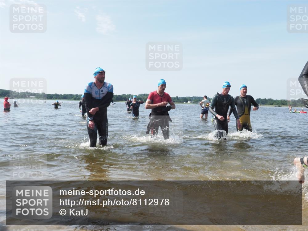 22.06.2025 - Viking Triathlon KatJ http://msf.ph/oto/8112978 22.06.2025 10:40:49 Schwimmen 59, 235, 239, 266, 361, 397, 462, 530, 655 meine-sportfotos.de