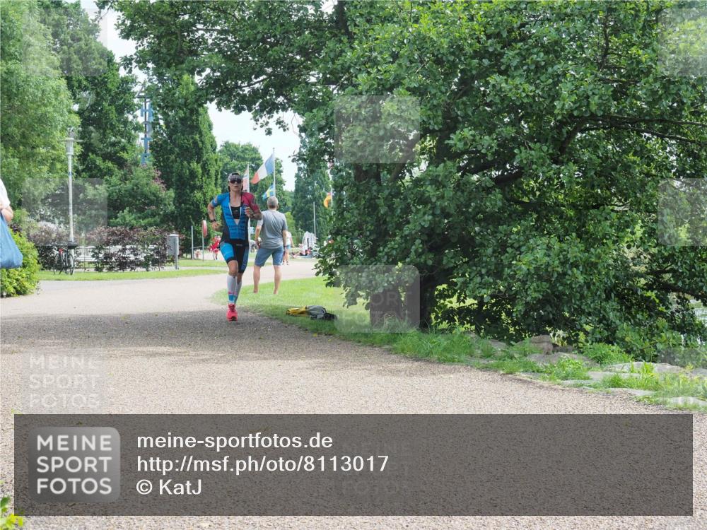 22.06.2025 - Viking Triathlon KatJ http://msf.ph/oto/8113017 22.06.2025 12:50:15 Laufen 9 meine-sportfotos.de
