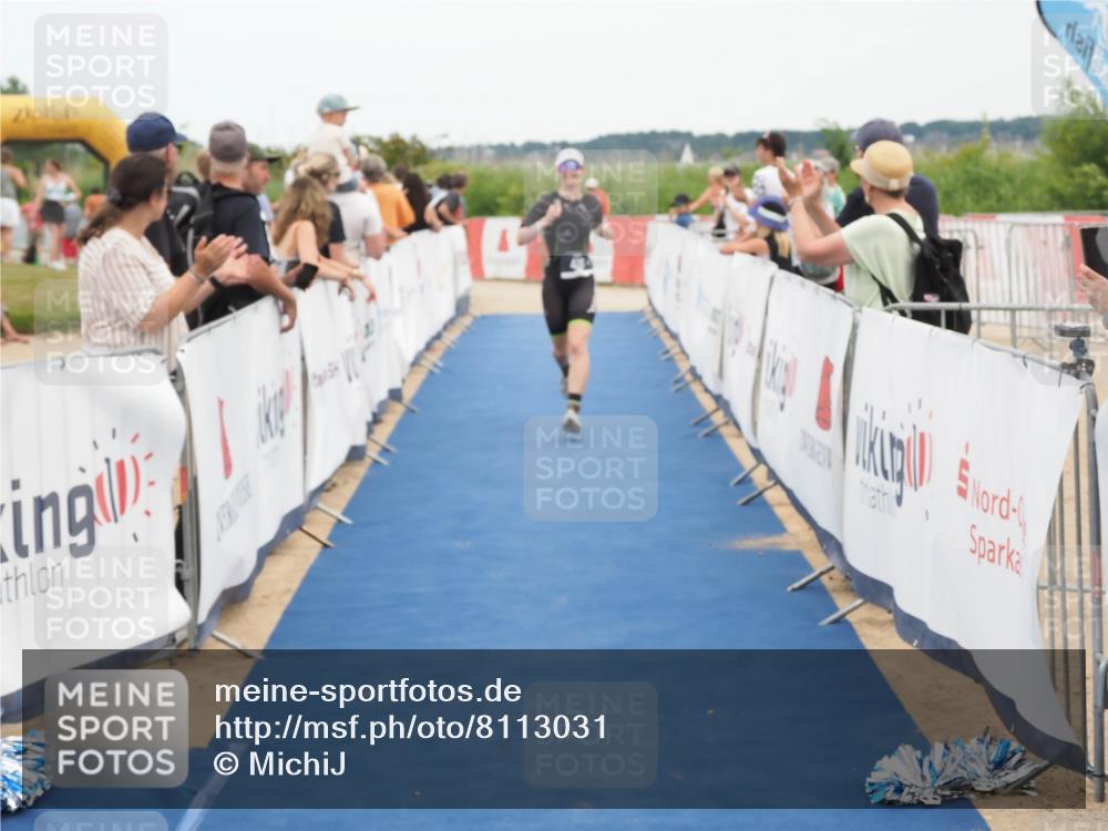 22.06.2025 - Viking Triathlon MichiJ http://msf.ph/oto/8113031 22.06.2025 15:03:52 Ziel 438 meine-sportfotos.de