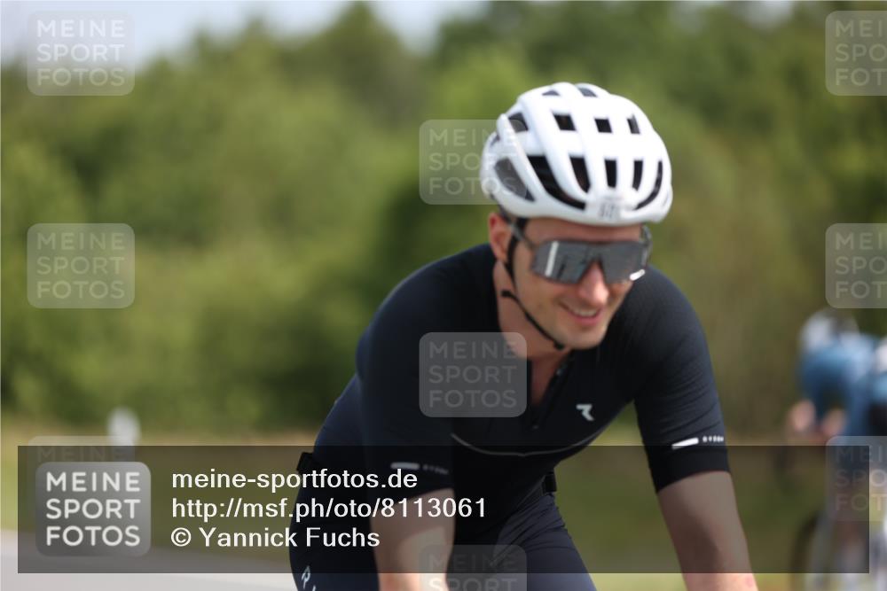 22.06.2025 - Viking Triathlon Yannick Fuchs http://msf.ph/oto/8113061 22.06.2025 11:37:54 Radfahren 457, 501, 520, 619 meine-sportfotos.de