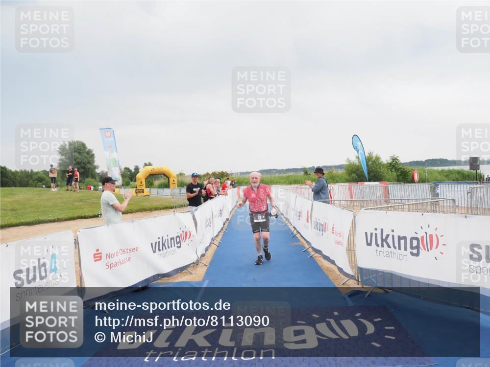 22.06.2025 - Viking Triathlon MichiJ http://msf.ph/oto/8113090 22.06.2025 16:43:14 Ziel 39 meine-sportfotos.de
