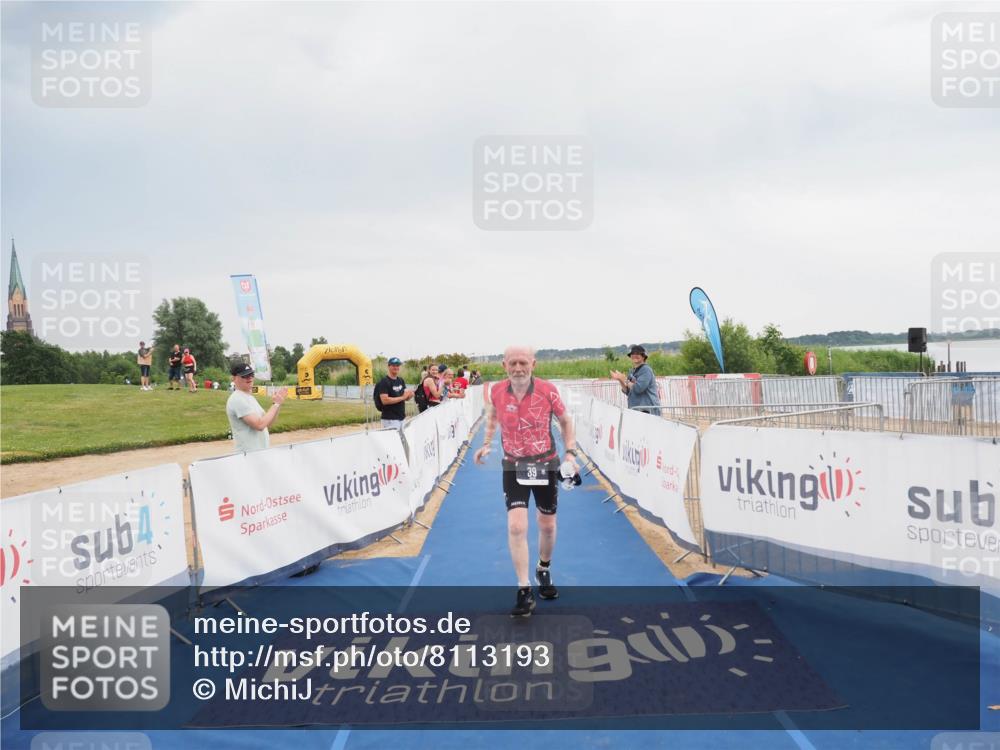 22.06.2025 - Viking Triathlon MichiJ http://msf.ph/oto/8113193 22.06.2025 16:43:15 Ziel 39 meine-sportfotos.de
