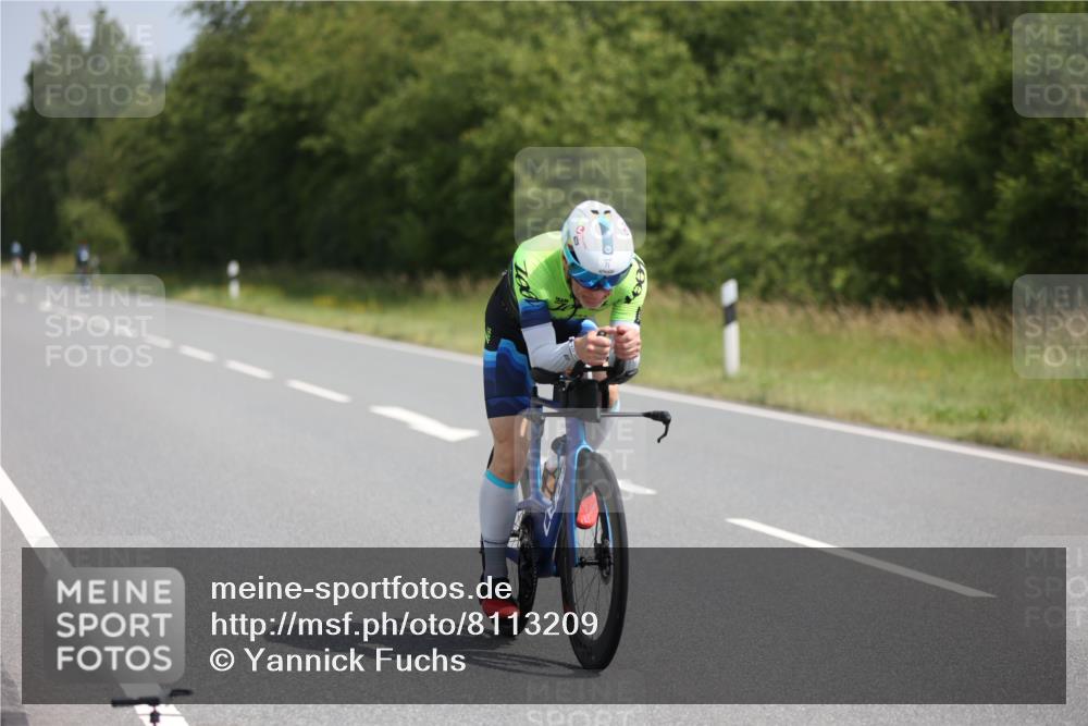 22.06.2025 - Viking Triathlon Yannick Fuchs http://msf.ph/oto/8113209 22.06.2025 11:38:08 Radfahren 4, 71, 243, 480, 549, 609, 629 meine-sportfotos.de