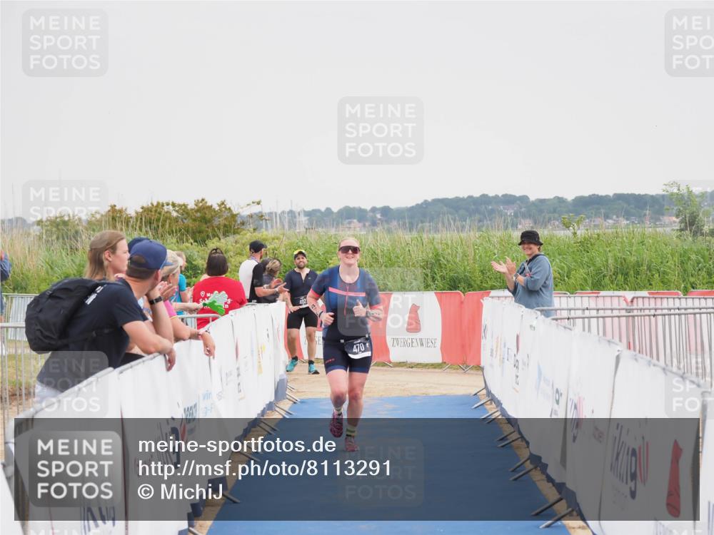 22.06.2025 - Viking Triathlon MichiJ http://msf.ph/oto/8113291 22.06.2025 16:44:47 Ziel 470 meine-sportfotos.de