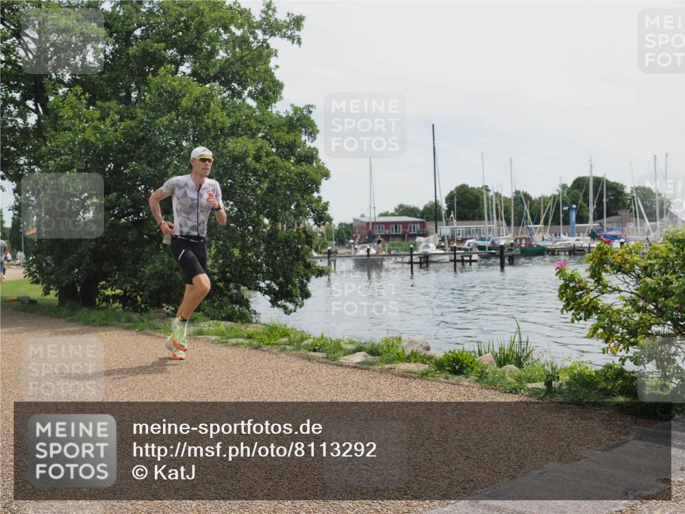 22.06.2025 - Viking Triathlon KatJ http://msf.ph/oto/8113292 22.06.2025 12:50:53 Laufen 485 meine-sportfotos.de